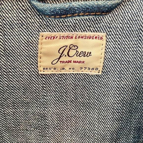 J.Crew Denim Jean Jacket Size M - Picture 2 of 4